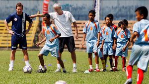 Liverpool vrea să își deschidă academie în Asia!** Vezi ce țară va beneficia de investiția "cormoranilor"!