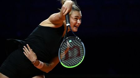 Primele imagini cu Aryna Sabalenka după moartea tragică a iubitului! Cum a ieșit îmbrăcată campioana tenisului pe terenul de antrenament de la Miami. VIDEO