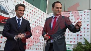 FOTO Ionuț Negoiță a primit o mașină electrică de la unul din sponsorii "câinilor"