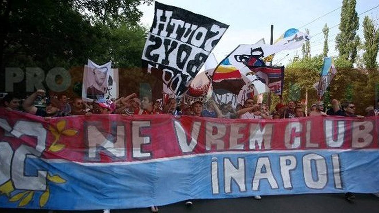 "Nici măcar 3 oameni nu vor da 50 de â‚¬ pentru Steaua!"**