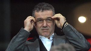 Gigi Becali îi face praf pe steliști!** "Nu am jucat nimic! Nu avem nicio șansă la titlu!" Ce tactică îi INTERZICE lui Ilie Stan și ce jucători l-au ENERVAT pe patron