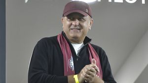 Dan Șucu, lovitură imobiliară de amploare uriașă: prevânzări de 50.000.000 de euro cu asociatul său în Redport!