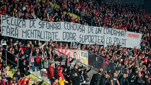 Peluza arădeană ”a luat foc” la meciul cu CFR Cluj! Suporterii lui FCSB, făcuți praf: „Fără sifoane pe stadioane!”