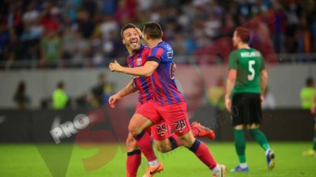 Piovaccari își ia la revedere de la Steaua cu un "selfie". FOTO: Imaginea postată pe Twitter imediat după meciul cu Oțelul