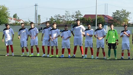 Astra, dezmembrată la debutul în Liga 3! Fără antrenor și cu președintele trecut ca maseur, echipa care fix acum 6 ani elimina West Ham a pierdut rușinos cu Real... Bradu