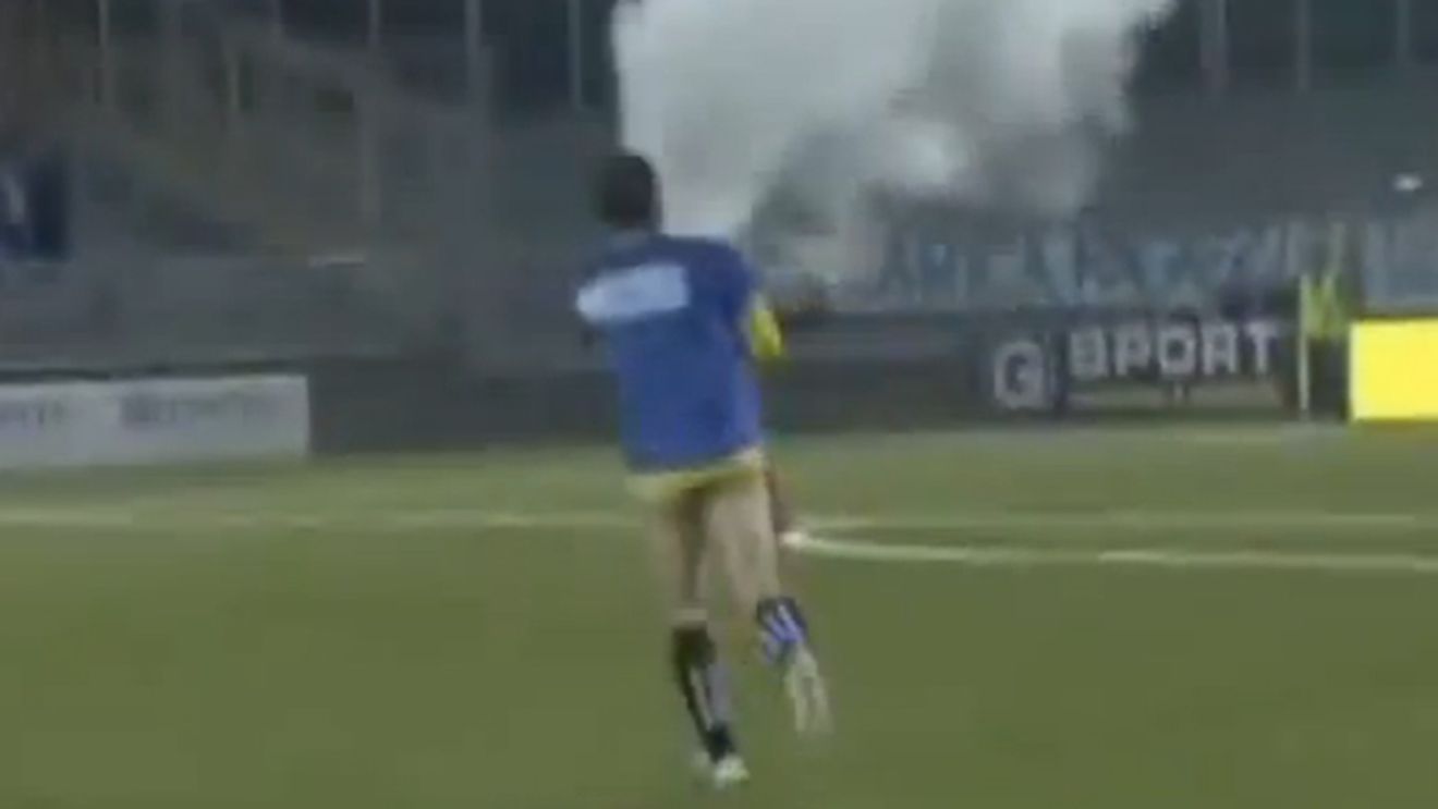 VIDEO Au promovat în Serie A!** Cum s-a bucurat excentricul portar al lui Novara