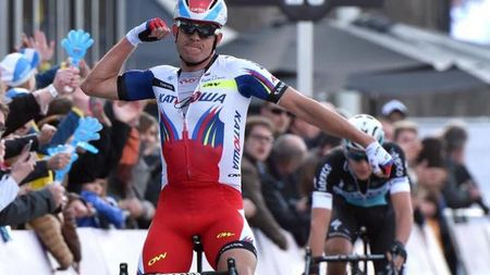 VIDEO | Regele primăverii. Alexander Kristoff a câștigat și Scheldeprijs și a devenit primul ciclist din istorie cu victorie în același an în Cele Trei Zile de la De Panne, Turul Flandrei și Scheldeprijs. Căzătură groaznică în pluton