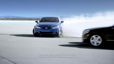 SUPER VIDEO** Lexus ATACĂ‚ într-o reclamă Mercedes, Audi și BMW dintr-un foc!