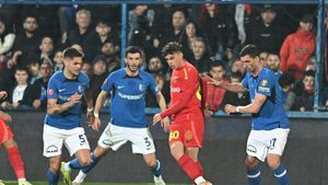 Verdict clar pentru Eduard Radaslavescu, după ce a fost schimbat în minutul 28, în Farul - FCSB 0-1: „Cariera lui se va schimba”. VIDEO