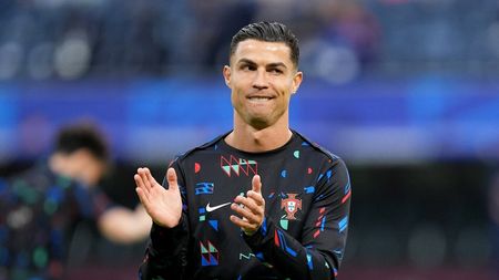 Cristiano Ronaldo, 5.000.000 de like-uri în câteva ore. Cum a apărut starul