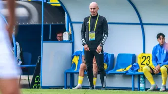 CSM Olimpia Satu Mare s-a despărțit de antrenorul Alexandru Botoș! Interimatul e asigurat de… antrenorul principal!