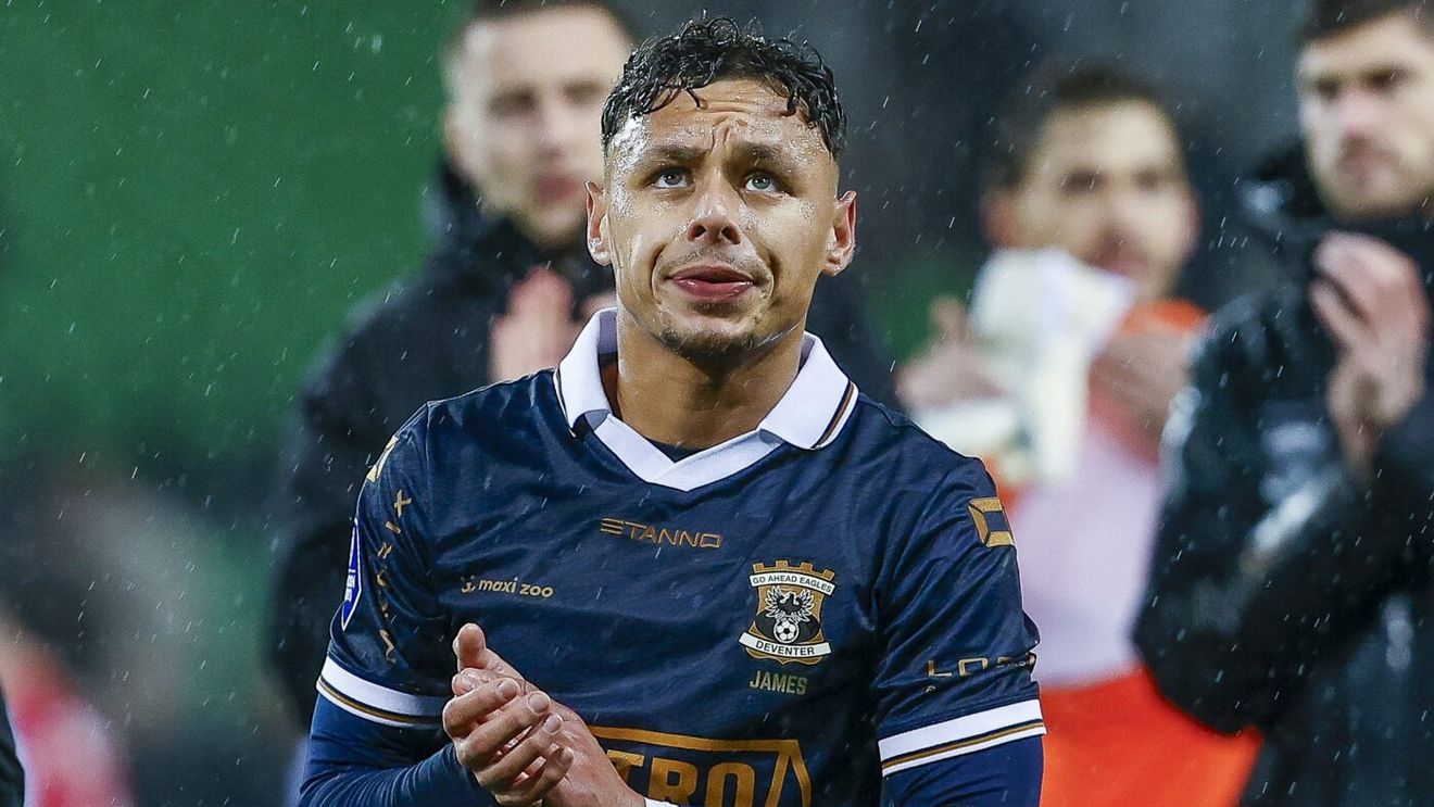 Așa ceva nu s-a mai văzut: 133 de meciuri din prima ligă a Olandei s-ar putea rejuca, după o gafă de proporții a federației! Ce se întâmplă cu PSV și Dennis Man