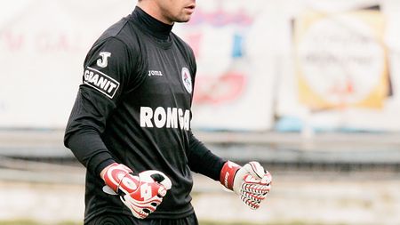 „Îi batem și noi"