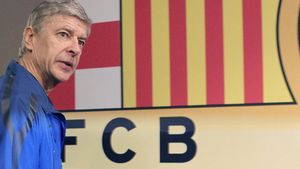Wenger "fură" de la Barcelona!** După Cesc, încă doi juniori catalani iau drumul Londrei