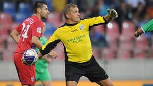 Forever old!** Pîglișan știe de ce au râs spectatorii de el: "Am părul alb de mic, vara e mai blond" :)