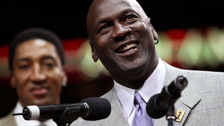 Scandal între legendele NBA! Michael Jordan a lansat o provocare, Kobe Bryant a luat foc: "Și el a furat" VIDEO - Imaginile care vorbesc singure