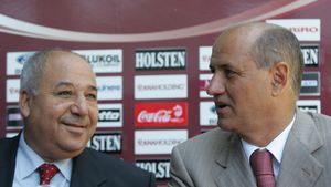 "Copos și Taher au vrut să se țepuiască reciproc!"