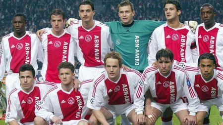 "L-am bătut pe Ibrahimovic pentru a menține ordinea!" Cristi Chivu a povestit în premieră cum l-a pus la punct pe Zlatan și a devenit căpitan la Ajax: "La un moment dat, el m-a lovit..." 