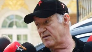 Malaxorul Gigi Becali. Miliardarul FCSB a „tocat” 15 nume de fotbaliști în această vară: cu ce sumă s-a ales!