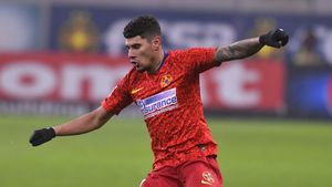 Florinel Coman, pe bancă la derby-ul FCSB - Rapid! Toni Petrea face anunțul finalului de an: „E apt din punct de vedere medical”