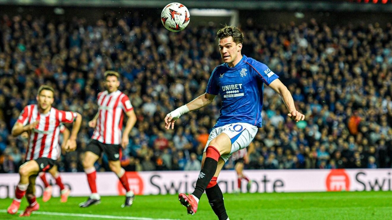 Comentatorii britanici au rămas stupefiați de gestul lui Ianis Hagi: "E incredibil! A apărut de nicăieri"