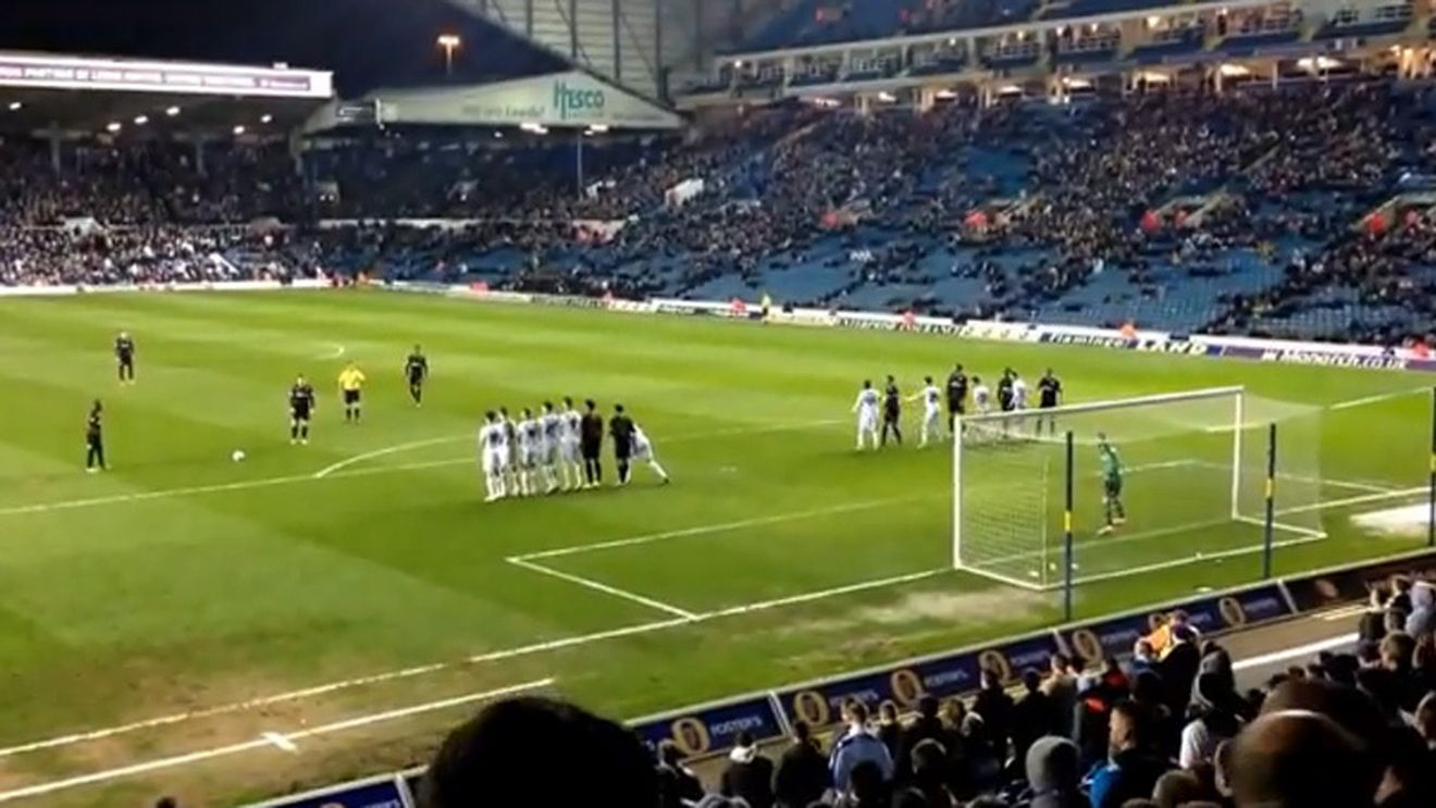 Toți credeau că are cariera încheiată, el e aproape de Premier League. VIDEO - Drenthe a slăbit enorm și a reușit un gol