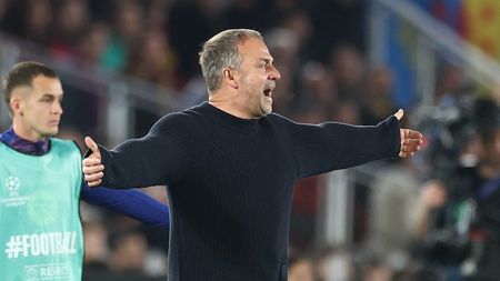 Hansi Flick a făcut prăpăd împotriva lui Istvan Kovacs după Barcelona - Atletico: „De ce avem VAR? Penalty şi ROŞU!”