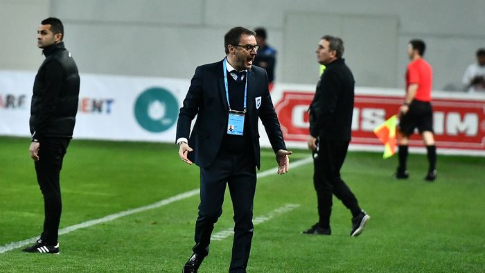 Mangia, extrem de supărat după înfrângerea cu Viitorul. Discursul antrenorului care își face griji pentru derby-ul cu CFR: "Să vedem pe cine pot recupera"