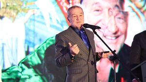 Un atacant de top semnează cu FCSB: „Așa vrea Gigi. Îl aducem”