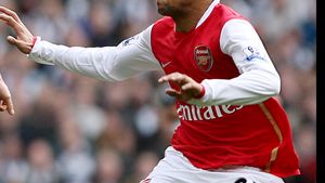 Clichy: "Vreau să rămân la Arsenal"