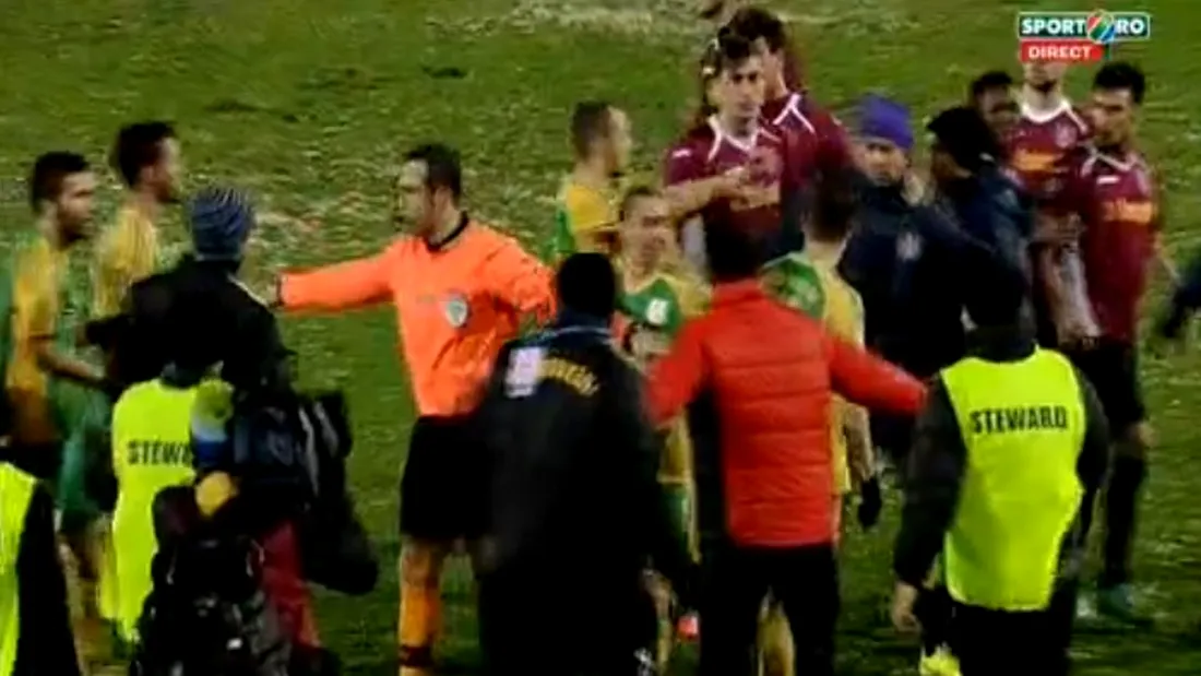 Niculescu, distrus după ce CFR a întors meciul de la 0-3:** 