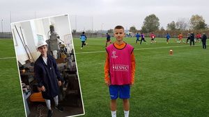 De vorbă cu Pacionel, puștiul de 16 ani care a debutat în Cupă pentru FCSB. "Voi primi un telefon mobil de la tata, cadou pentru primul meu joc. Emoții n-am avut, băieții au fost de treabă!"

