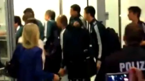 VIDEO: Jose Mourinho, insultat la aeroport de fanii lui Real Madrid!** Imaginile care nu s-au văzut la TV! Ce s-a întâmplat după umilința cu Borussia Dortmund