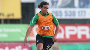 CFR pregătește ultima lovitură a verii pe piața transferurilor! "Au venit pentru Ruben Vezo!" Pe ce puști au pus ochii