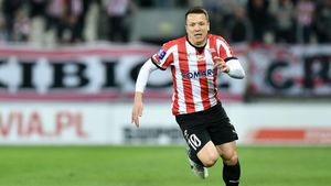 Adversarii CFR-ului laudă transferul lui Yevgen Konoplyanka. „Îmi amintesc de un derby cu Dortmund...”. Ce gest a făcut ucraineanul când a intrat în vestiar