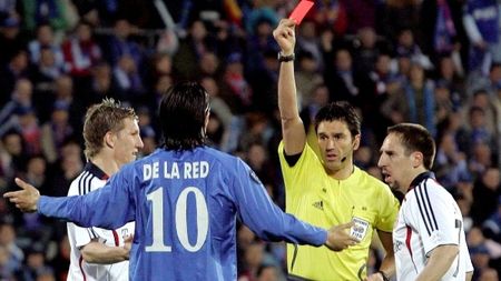 VIDEO** Ce vorbesc și cum își recunosc arbitrii greșelile