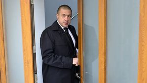 Rudel Obreja, apel disperat de pe patul de spital! Vrea să fie eliberat până nu e prea târziu! „Am cancer cu metastaze”. Când se judecă cererea