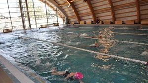 Bazin modern inaugurat într-un oraș din România cu doar 12.000 de locuitori