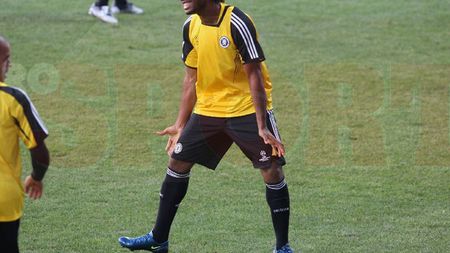 FOTO / Chelsea, la primul antrenament în România