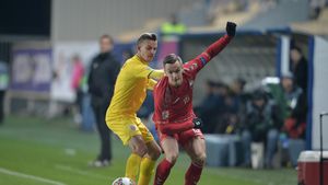 Măsuri după primele meciuri în preliminariile pentru EURO 2020. Se pregătește primul jucătorul naturalizat din istoria României: "A fost la ambasadă săptămâna asta"