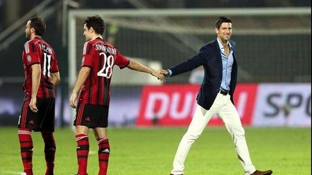 VIDEO | Nole, bun și cu mingea de fotbal! Djokovic a făcut un schimb de pase cu "galacticii" Bale și Benzema