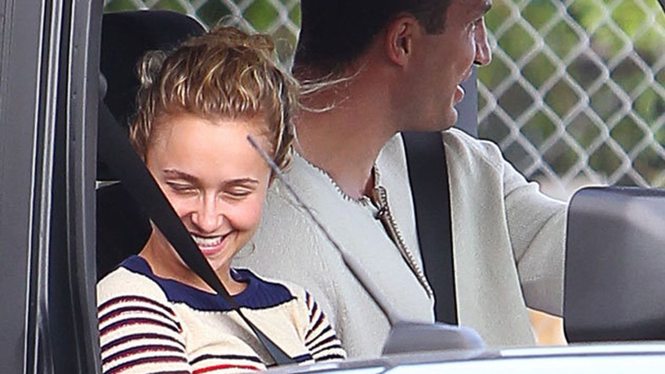 FOTO Hayden Panettier l-a "îngenuncheat" pe Wladimir Klitschko! Din nou
