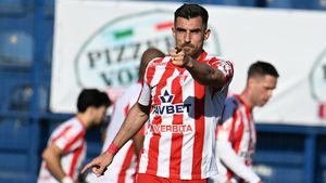 De ce a fost schimbat la pauză Marius Coman chiar în ziua în care Mircea Lucescu l-a chemat la naționala României pentru barajul cu Turcia