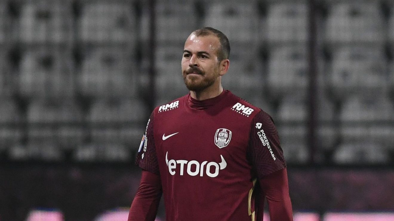 Țeapa uriașă pe care a luat-o Denis Alibec și din cauza căreia riscă să nu mai joace la CFR Cluj până la vară. Ce ofertă de transfer a primit și cum a ajuns să rateze cantonamentul campioanei. „Ne asumăm acest risc!”