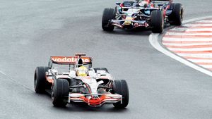 Hamilton: "A fost cea mai intensă cursă din viața mea!"