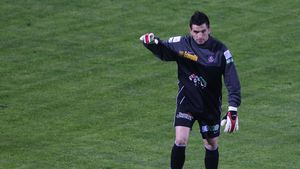 "Vreau să câștige Dinamo pentru a mai avea șanse la locul 2!"