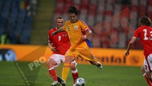 "N-a fost foarte prost terenul, dar... mai bine tac!** Am vrea și noi o arenă ca Stade de France și 80.000 de suporteri în spate!"