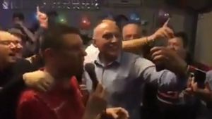 VIDEO | Florin Prunea a recidivat! I-a înjurat din nou pe rivalii de la FCSB. A fost însoțit de cel mai bun jucător din "dubla" cu Hamburg. Cuvinte greu de reprodus

