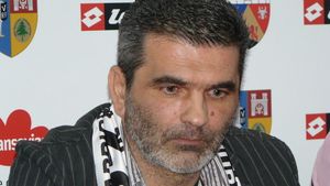 "Nici nu ne gândim să nu câștigăm** cu Craiova!"