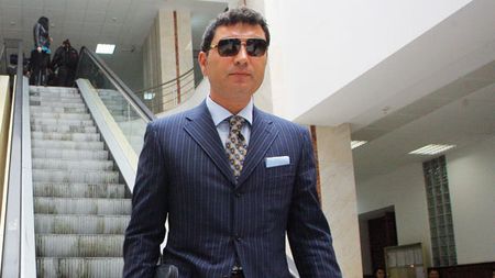 Borcea e nemulțumit că Lucescu a rămas pe banca naționalei:** "Dacă avea onoare, demisiona!"